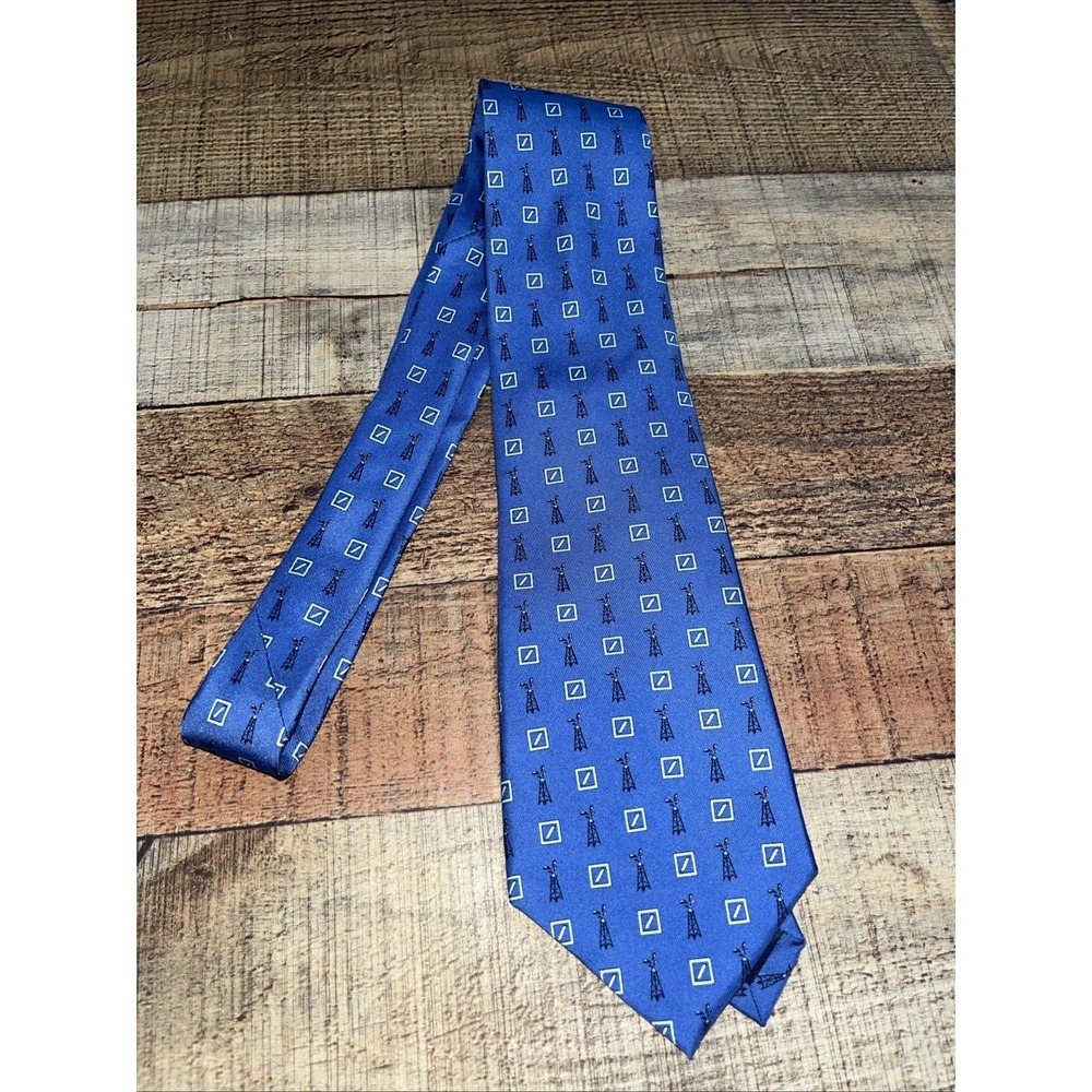 Men's Vineyard Vines Custom Collection Tie‎ Made in USA Imported Silk
